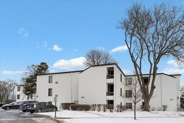 354 W Miner Street #1C, Arlington Heights, IL 60005