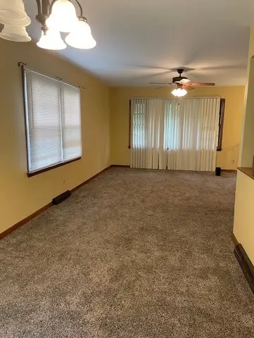 402/404 Woodrow Street, Winnebago, IL 61088 - Image #2