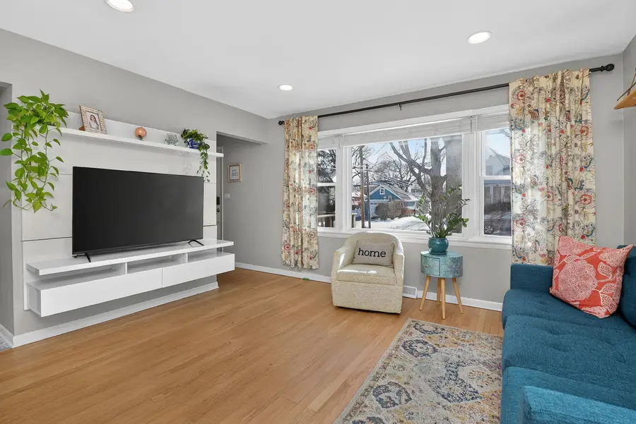 210 3rd Street, Downers Grove, IL 60515 - Image #2