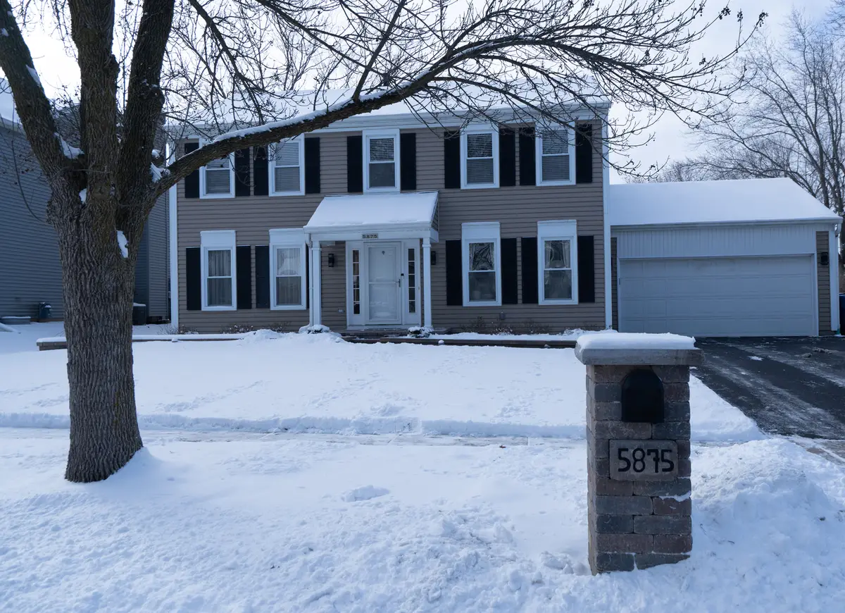 5875 Constitution Avenue, Gurnee, IL 60031 - #1