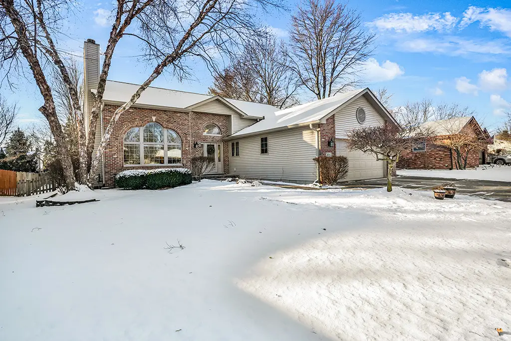 1011 Ranchwood Drive, Shorewood, IL 60404 - #1