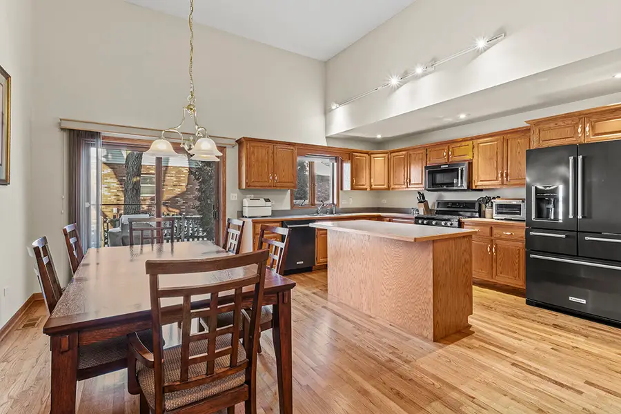 1011 Ranchwood Drive, Shorewood, IL 60404 - #3