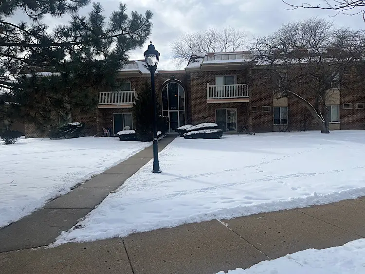 2426 N Kennicott Drive #1C, Arlington Heights, IL 60004 - #1