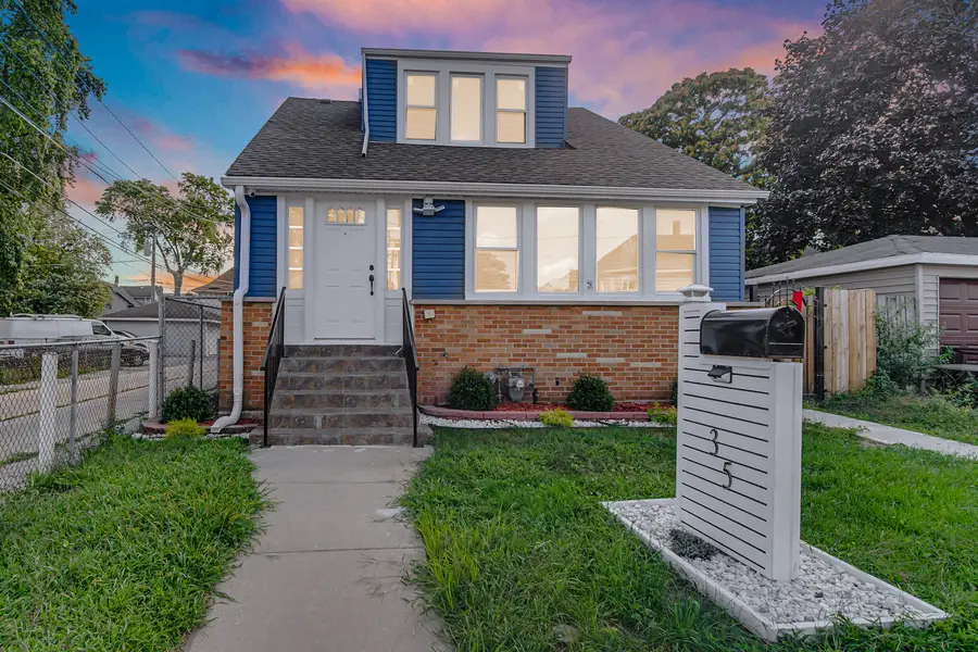 35 S 16th Avenue, Maywood, IL 60153 - #3