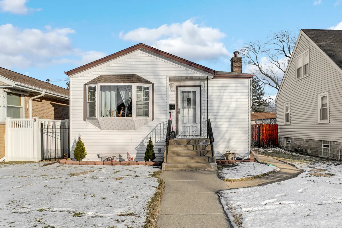 10505 S Whipple Street, Chicago, IL 60655 - Image #1