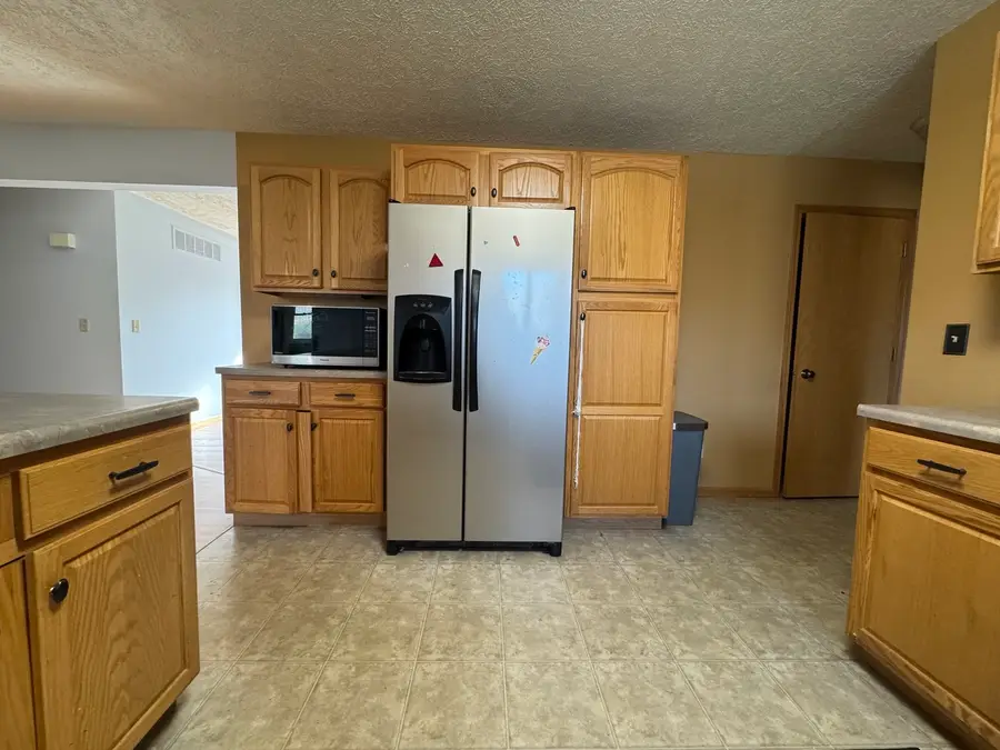 1200 26th Avenue N, Clinton, IA 52732 - Image #3