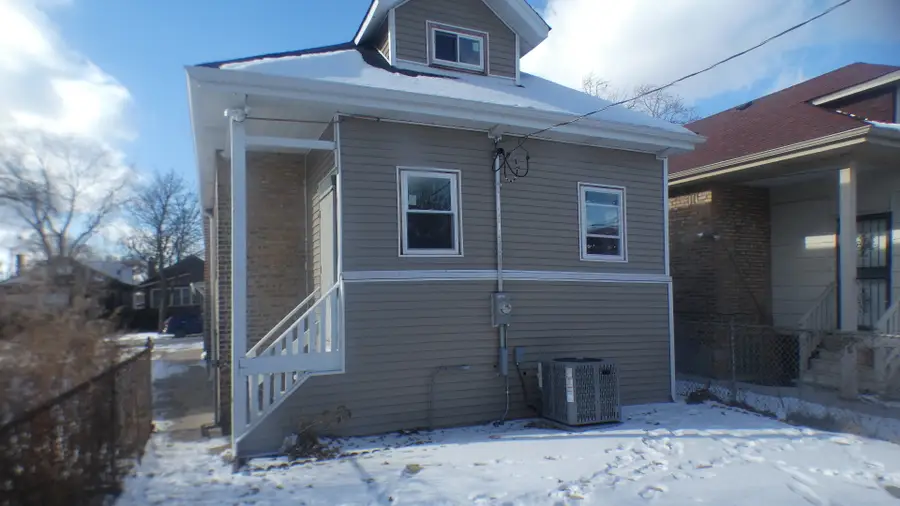 8133 S Dante Avenue, Chicago, IL 60619 - #3