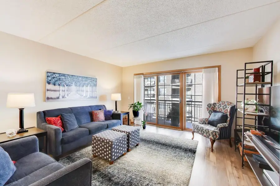 200 W Campbell Street #608, Arlington Heights, IL 60005 - Image #3