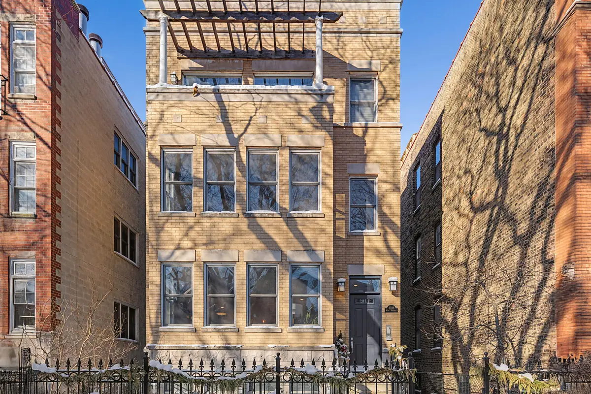 1132 W Wolfram Street #2, Chicago, IL 60657 - Image #1