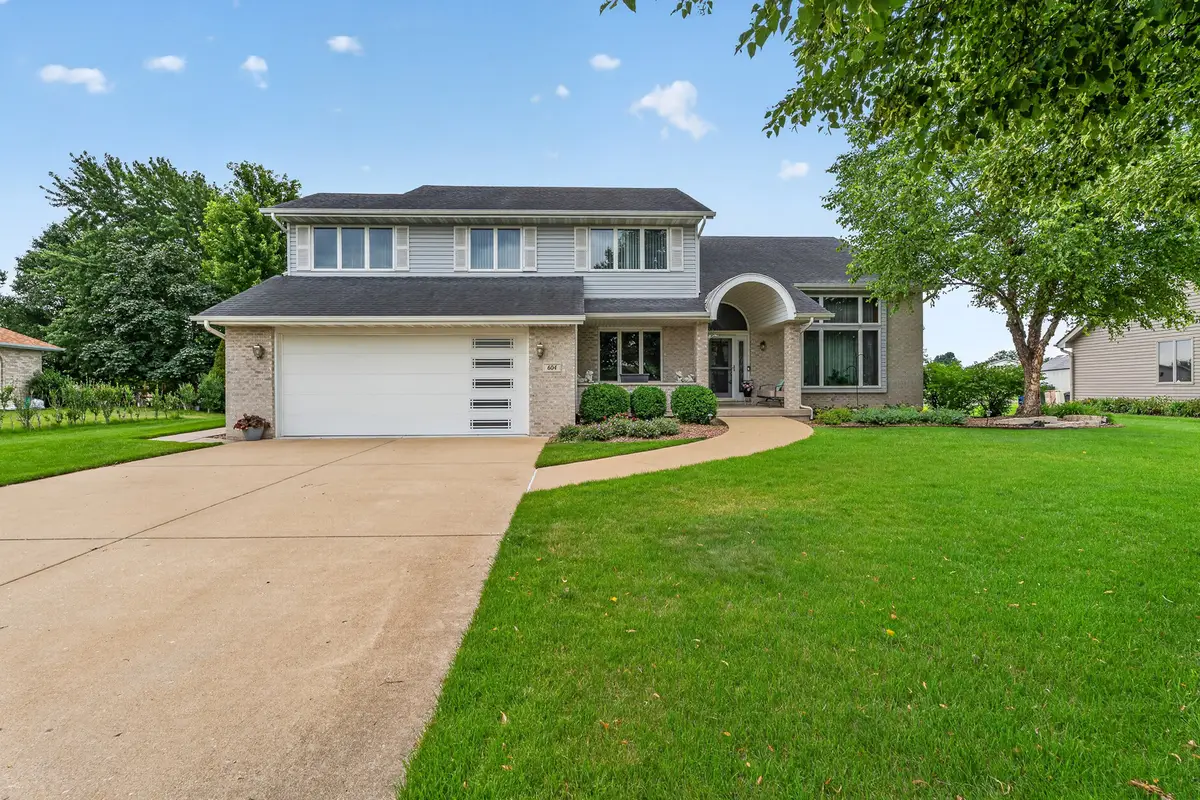 604 Mahoney Drive, Minooka, IL 60447 - #1