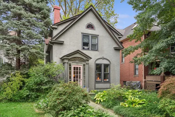 933 Maple Avenue, Evanston, IL 60202