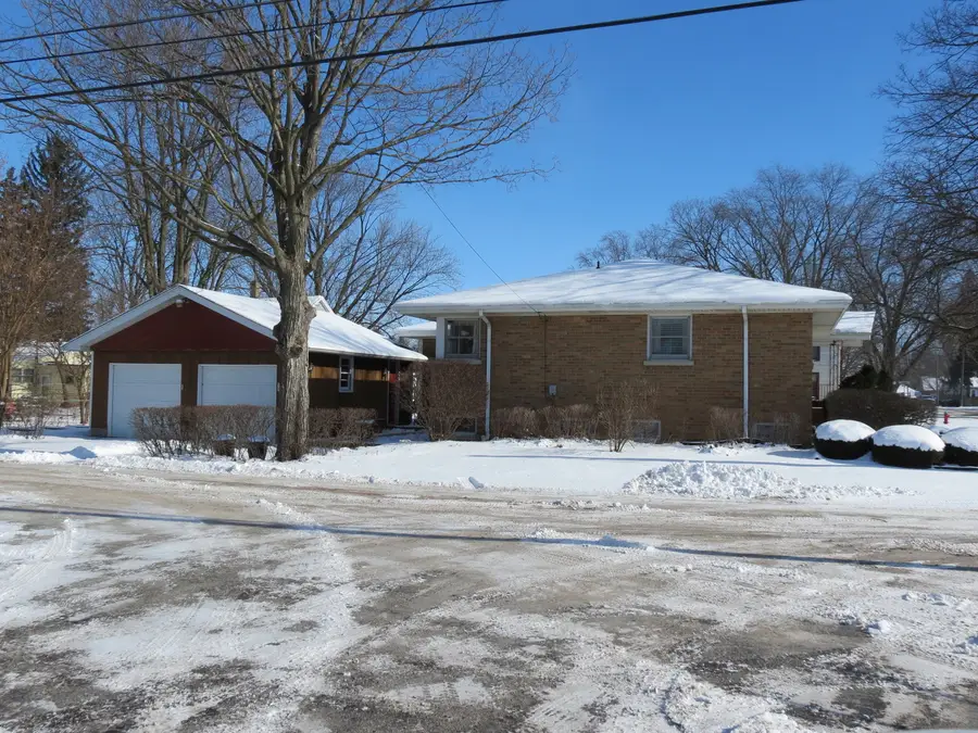 120 E 6 Th Streets, Momence, IL 60954 - Image #3