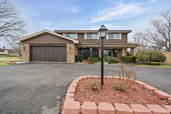 1008 S Beechwood Drive, Mount Prospect, IL 60056