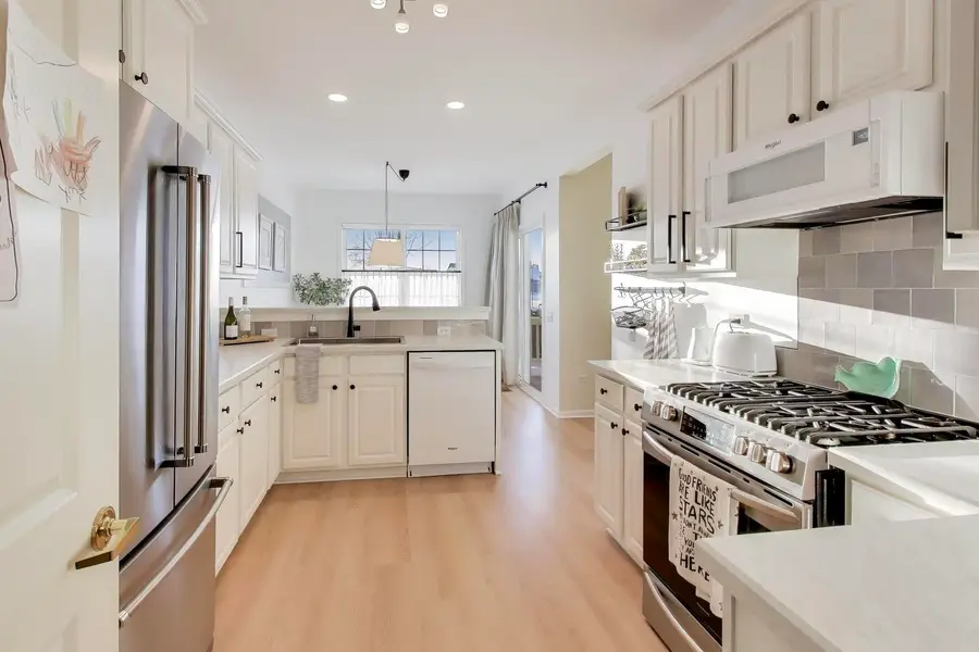 12166 White Tail Lane, Huntley, IL 60142 - Image #2