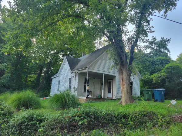 627 E High Street, Anna, IL 62906