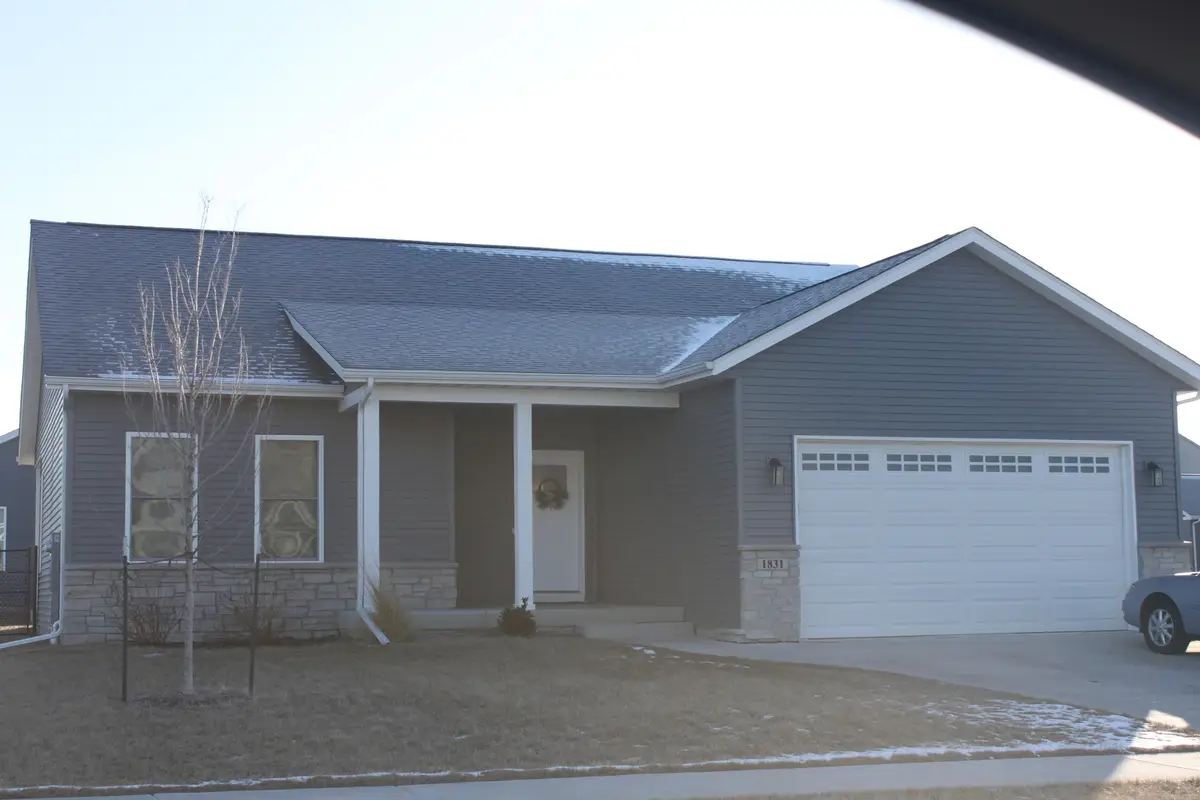 1831 S 5th Street, Eldridge, IA 52748 - Image #1