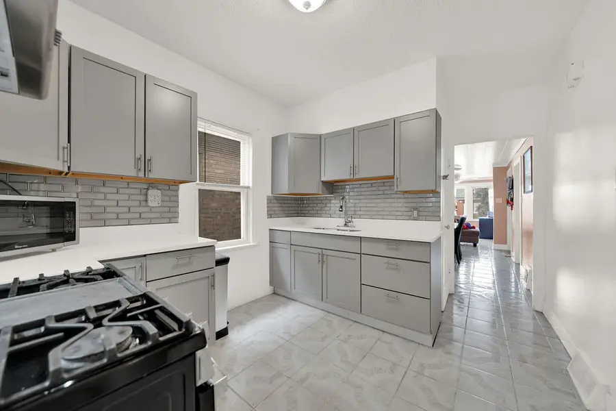 Address Withheld By Seller, Chicago, IL 60629 - Image #2