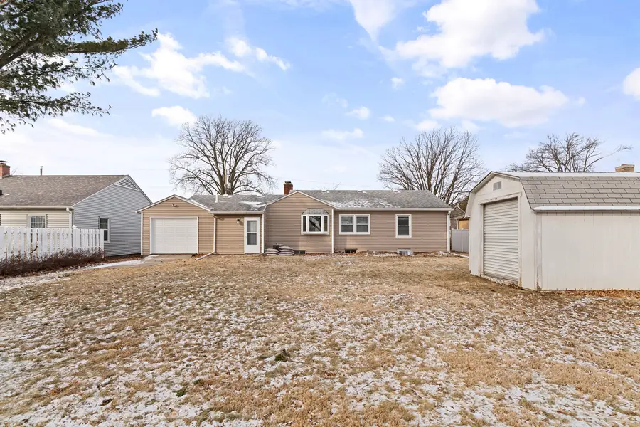 2111 30 Street, Rock Island, IL 61201 - #3