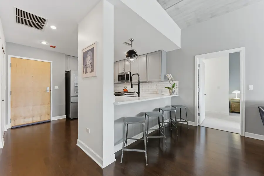 845 N Kingsbury Street #614, Chicago, IL 60610 - Image #2