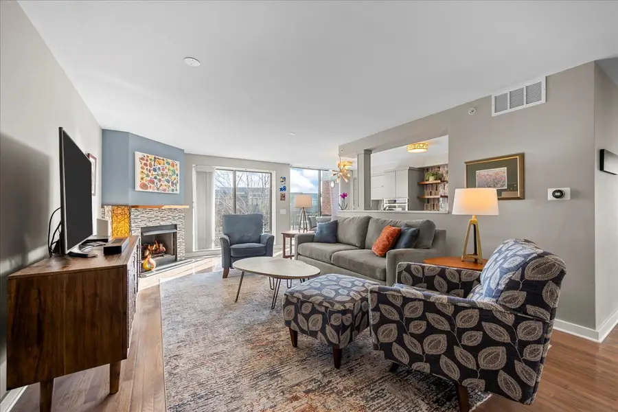 1633 2nd Street #508, Highland Park, IL 60035 - Image #3