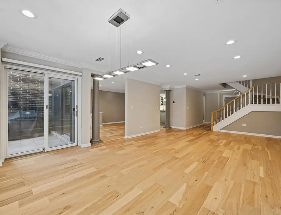 Address Withheld By Seller, Hinsdale, IL 60521 - #3