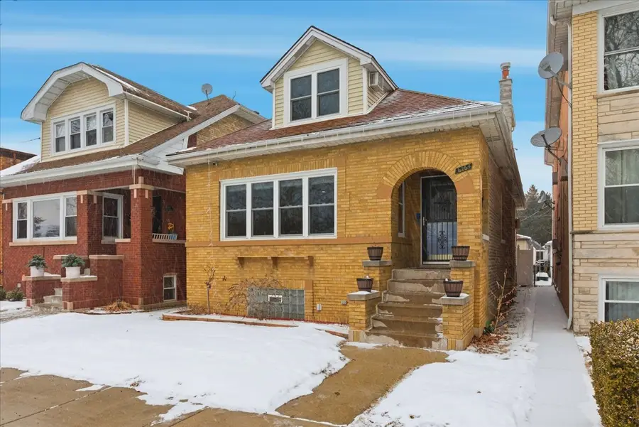 6264 W Peterson Avenue, Chicago, IL 60646 - Image #2