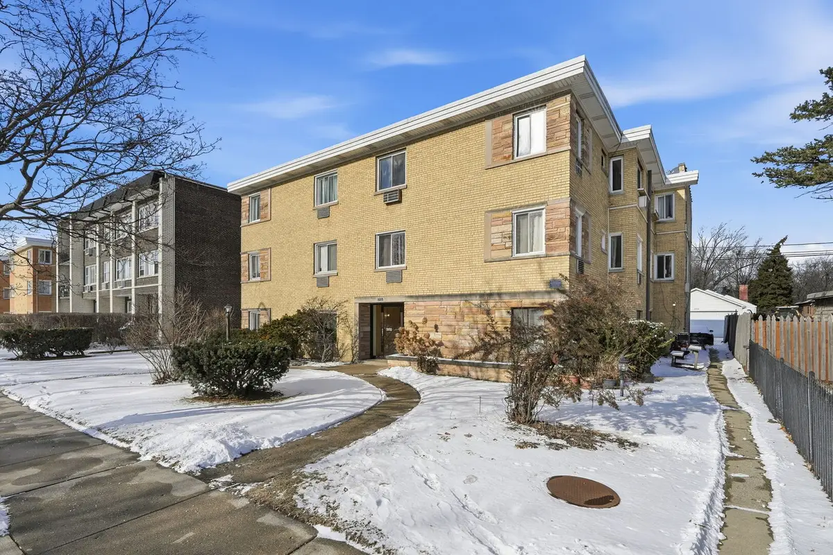 1609 Howard Street #2, Evanston, IL 60202 - Image #1