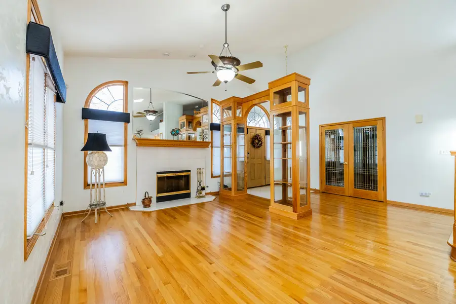 18055 Upland Drive, Tinley Park, IL 60487 - Image #2