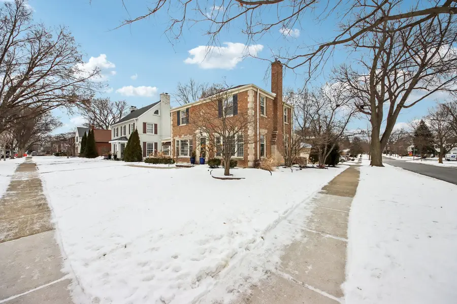 175 S Fairview Avenue, Elmhurst, IL 60126 - Image #3