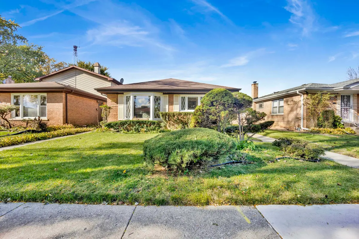 9410 Lawler Avenue, Skokie, IL 60077 - #1
