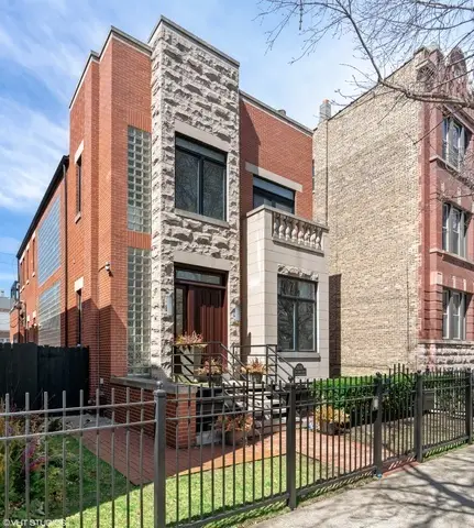 2030 N Hoyne Avenue, Chicago, IL 60647 - Image #1
