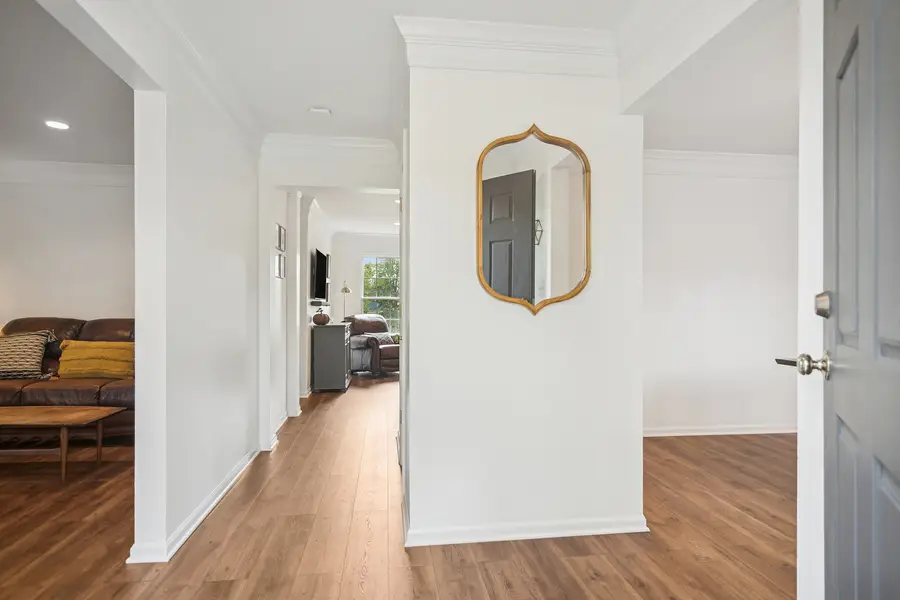 25235 W Hermosa Avenue, Wauconda, IL 60084 - Image #2