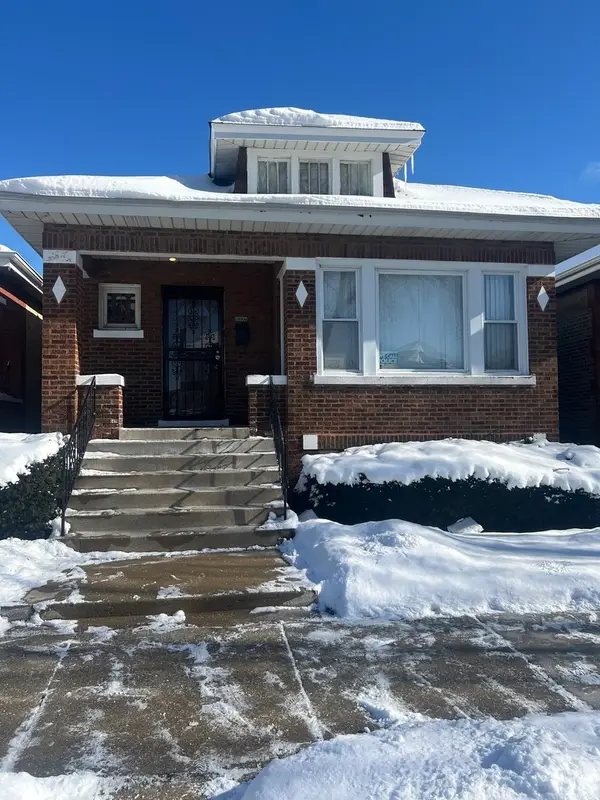 6537 S Francisco Avenue, Chicago, IL 60629