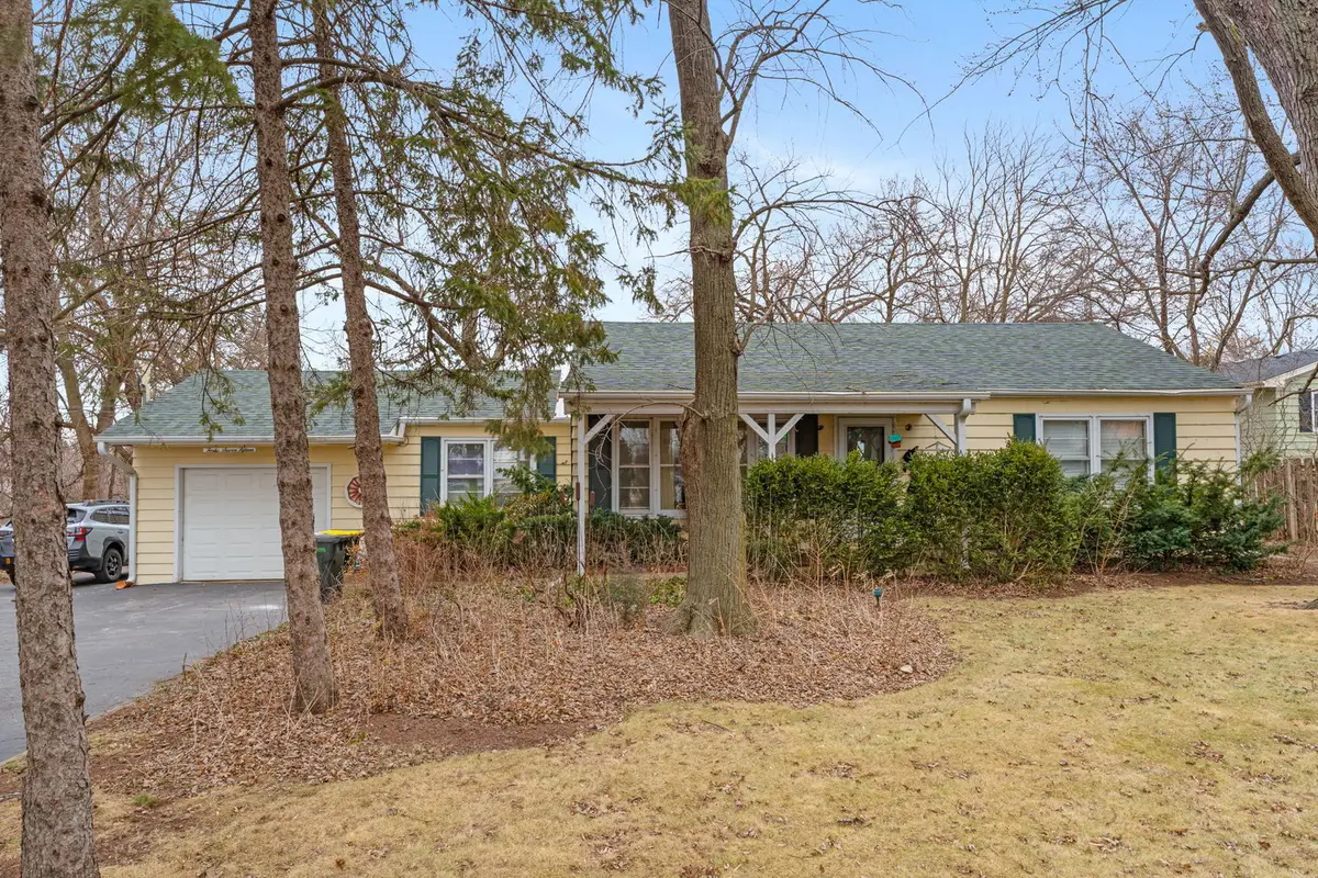 4715 W Crystal Lake Road, McHenry, IL 60050 - #1