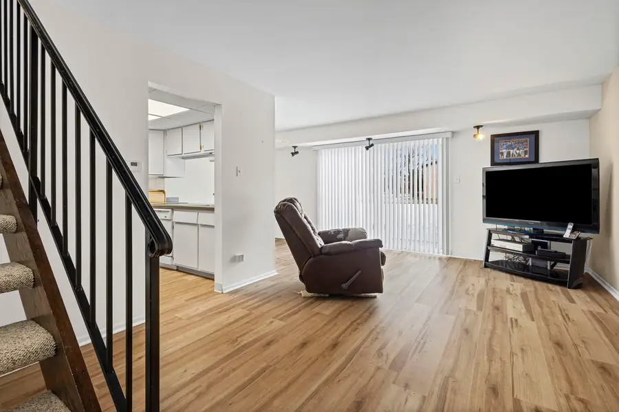 2 Cour Masson, Palos Hills, IL 60465 - Image #2