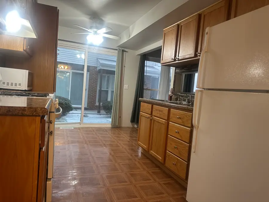 19539 116th Avenue #B, Mokena, IL 60448 - Image #3