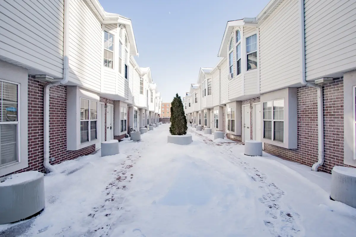 5039 Warren Street, Skokie, IL 60077 - #1