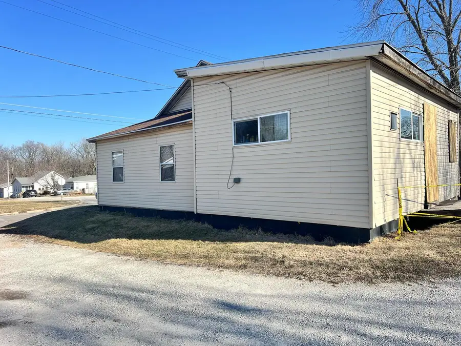 307 E Bronson Street, Streator, IL 61364 - Image #3