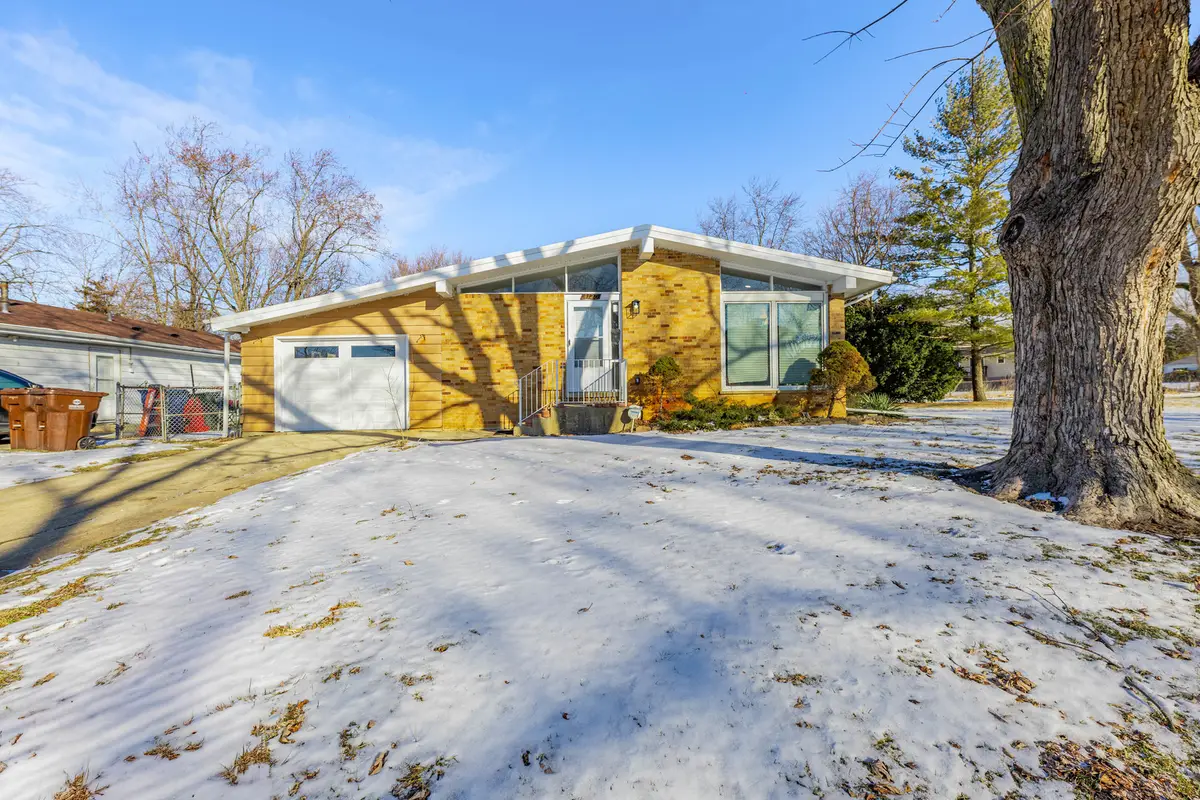 4120 Greenbrier Lane, Richton Park, IL 60471 - #1