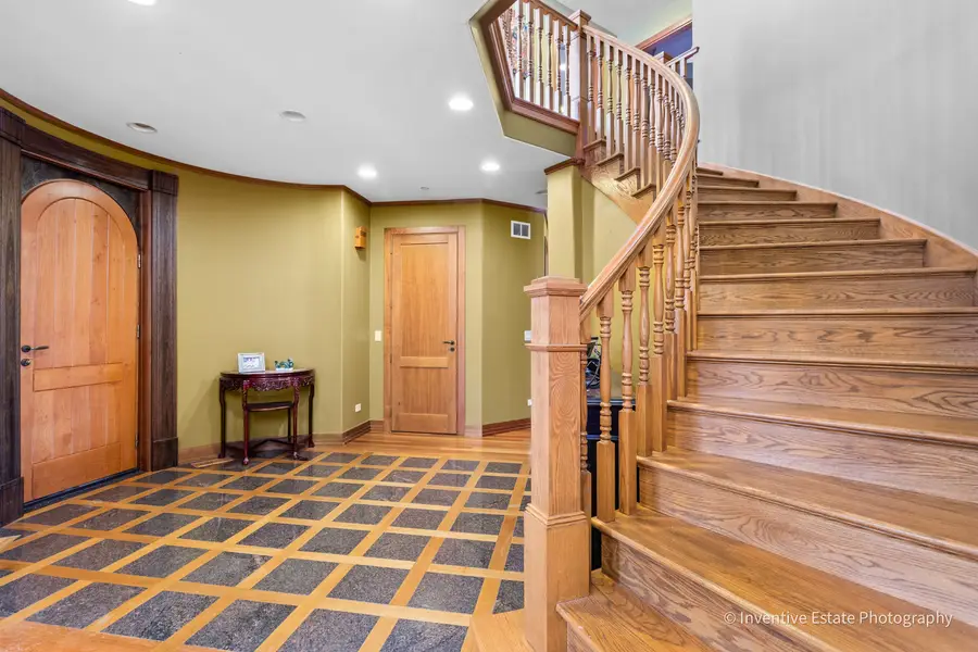 1707 W Lincoln Street, Mount Prospect, IL 60056 - #3