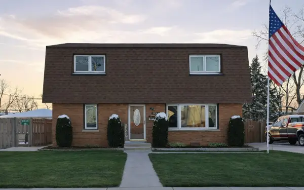 10936 Mcvicker Avenue, Chicago Ridge, IL 60415