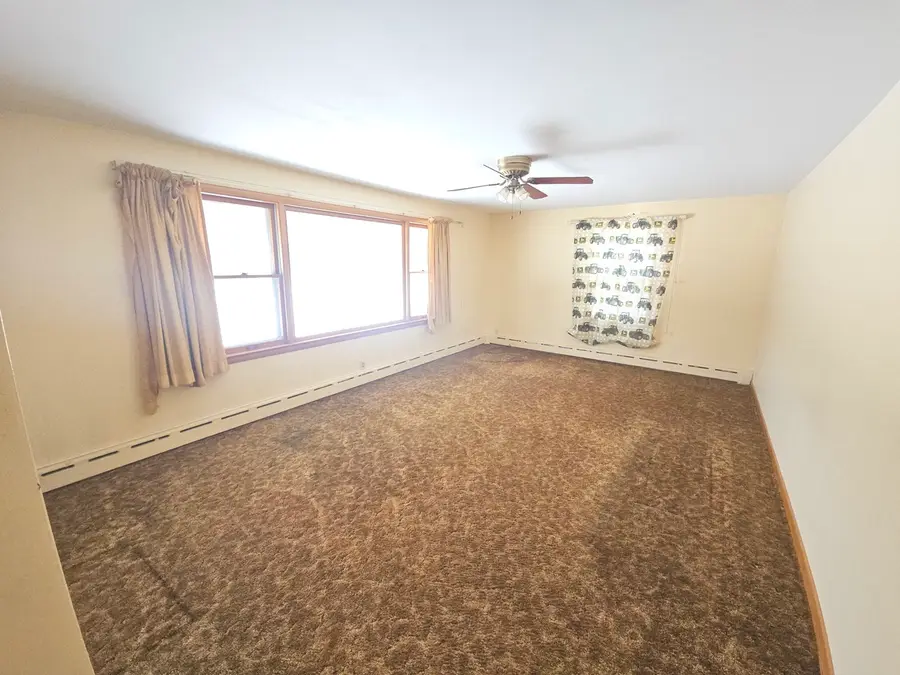 279 N State Street, Hampshire, IL 60140 - Image #3