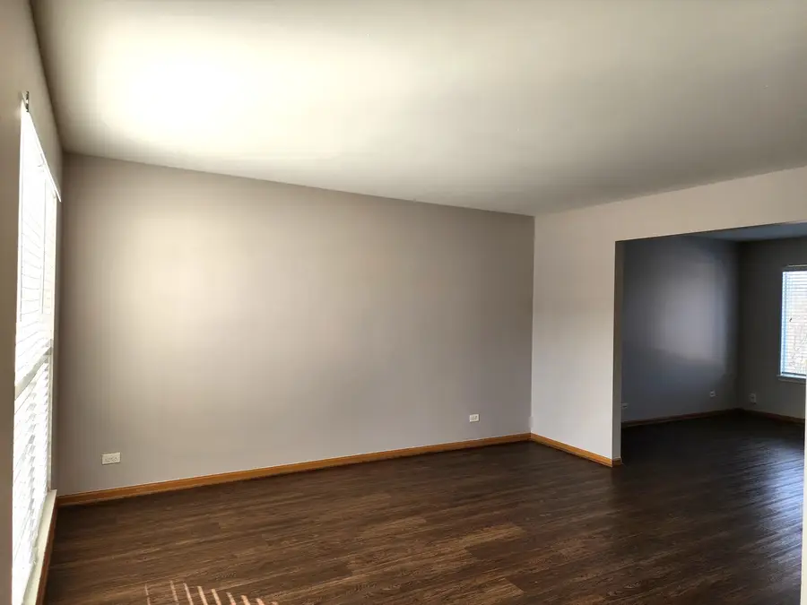 2269 Jason Drive, Montgomery, IL 60538 - Image #2