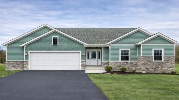 25075 W Warren Avenue, Lake Villa, IL 60046