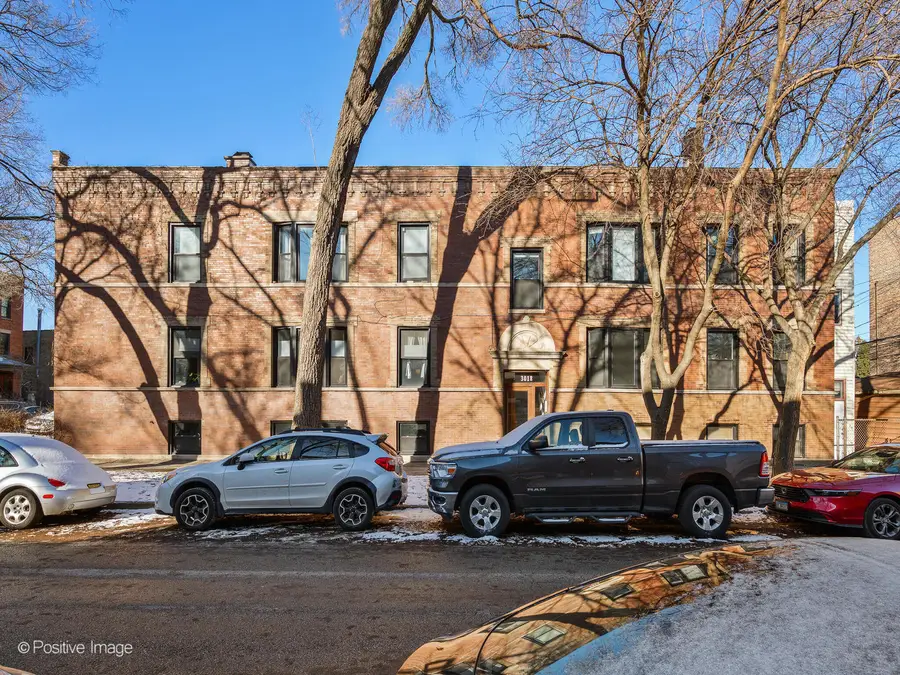 2701 N Whipple Street, Chicago, IL 60647 - Image #2