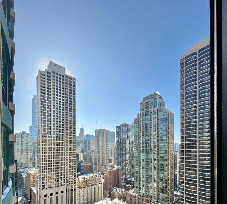 100 E Huron Street #2001, Chicago, IL 60611 - #3