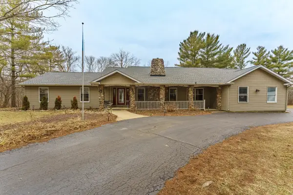 14103 Westwood Trail, Woodstock, IL 60098