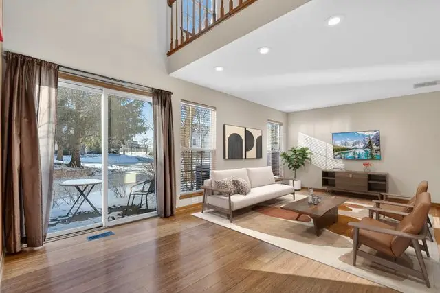 1089 Quaker Hill Court #1089, Elgin, IL 60120 - Image #3