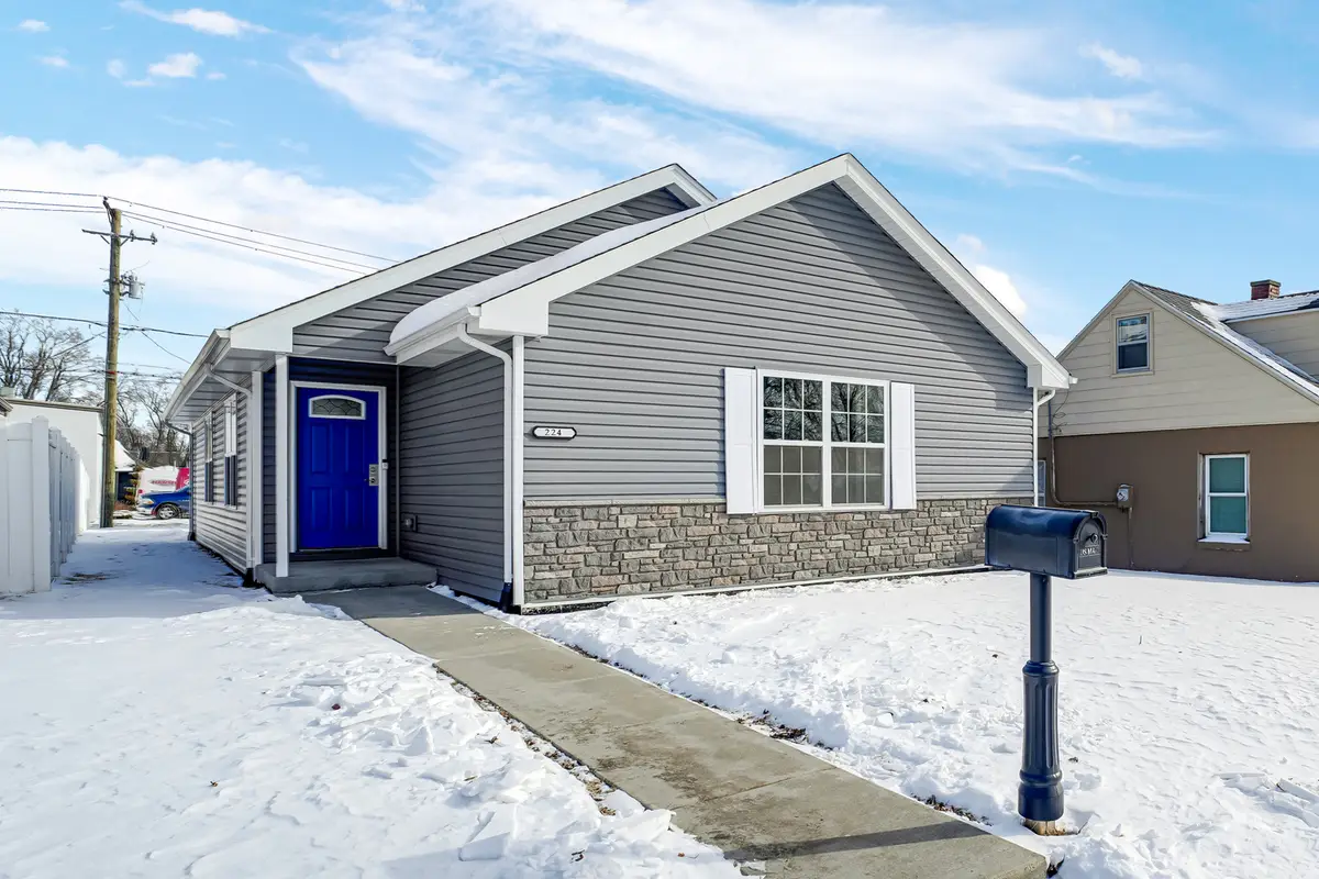 224 N La Salle Avenue, Bradley, IL 60915 - #1