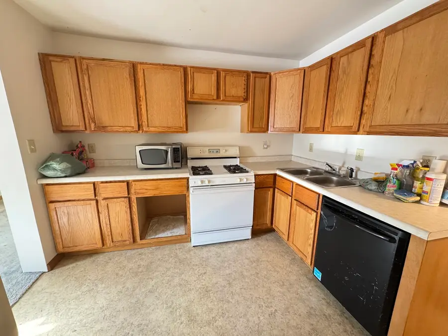 511 W North Street, Polo, IL 61064 - #3